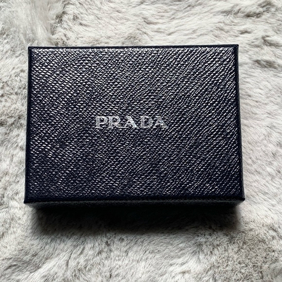 Prada Blue Card Holder - Picture 4 of 4